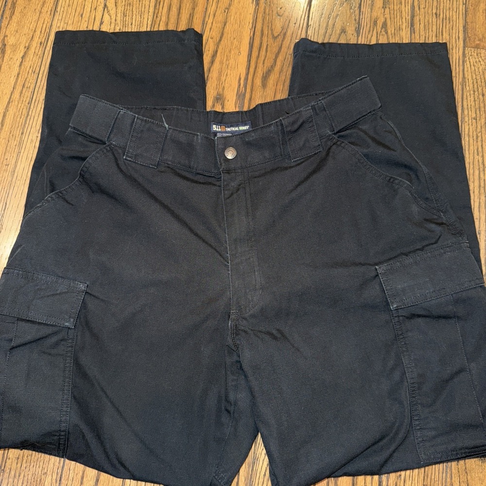 5.11 Tactical Pants Mens Large 35.5-39 Black Cargo Utility Dbl Knee Stretch 32"